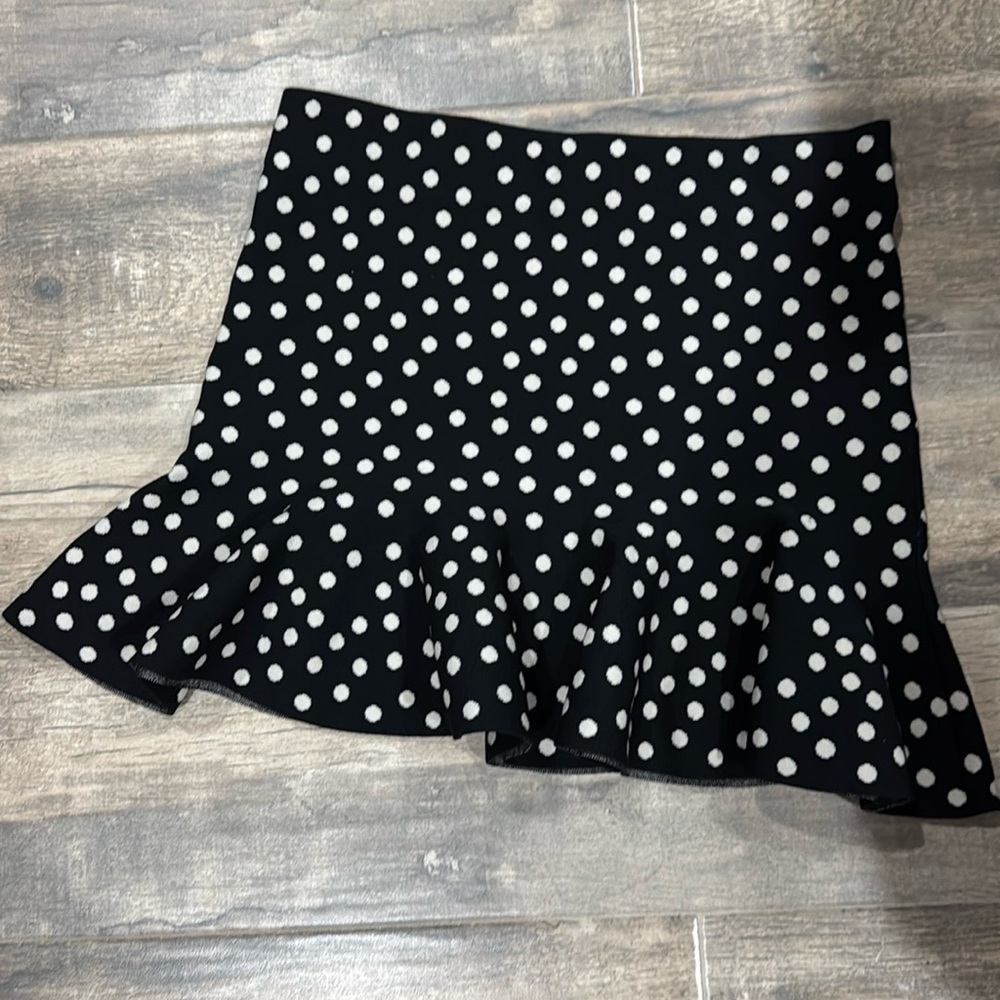 Polka dots skirt